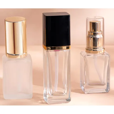 Glass foundation bottle packaging cosmetic empty foundation bottle 50ml 30ml foundation bottle with purple pump