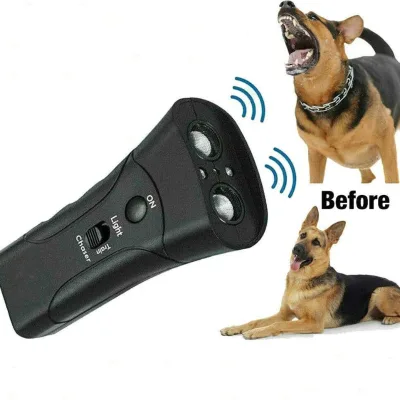 Hot Selling Convenient LED Ultrasonic Dog Repeller Double Horn Laser Dual Head Trainer Made of Durable Plastic