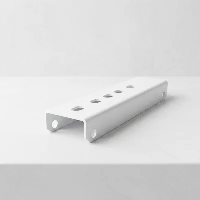 Factory Custom 6061/6063 T5/T6 Aluminum Extrusion Large U-Slot, CNC Machining & Punching Available
