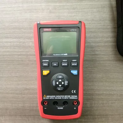 UNI-T UT612 Handheld LCR Meter Inductor Capacitor Tester