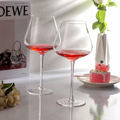 Wholesale Wine Glasses Burgundy Wine Glass  Crystal Wine Glasses Classic Design Luxurious and Refined for Restaurants Party