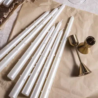 Luxury 2-Piece Soy Wax Tapered Votive Candle Gift Set Smokeless Unscented for Wedding Christmas Easter Halloween Elegant Carton