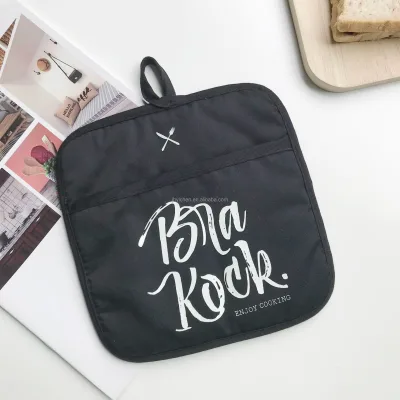 Customized Logo Pot Holder with Pocket Non Slip Oven Mitt Black Hot Resistant Cotton Padded Square Mitt