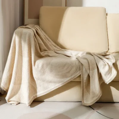 Luxury Airline Woven Jacquard Blanket for Sofa Camping Nap Use-Customizable All-Season