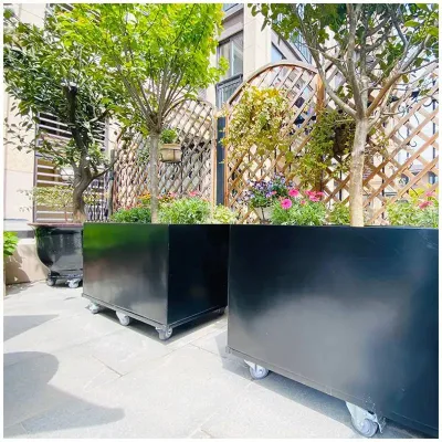 Custom Outdoor Beautiful Decorative Aluminum Alloy Flower Box Planter Sturdy Durable Protecting Plants Flowers
