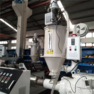 Automatic STG-U80 Hopper Plastic Dryer Can Avoid a Second Wet of Granulated Plastics After Drying