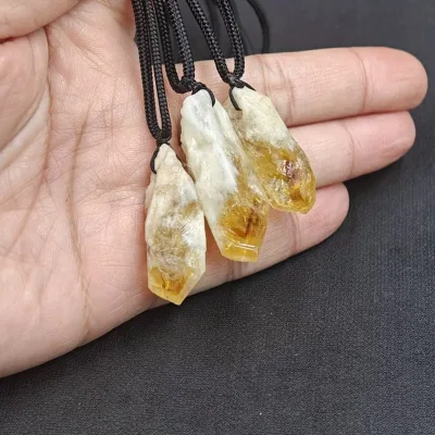 Wholesale New Design Citrine Crystal Raw Stone Pendant