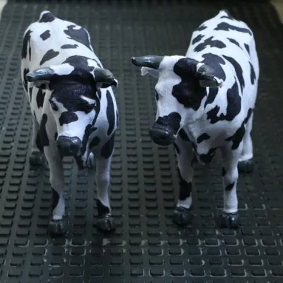 Best Price Customized Size Horse & Cow Stable Rubber Mat with Cutting Service