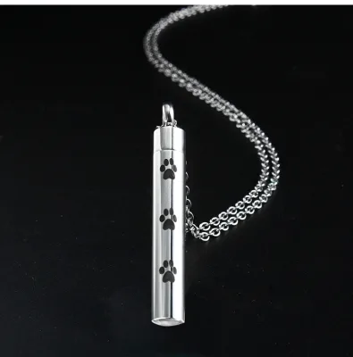 2020 Latest Pet Memorial Necklace Titanium Steel Perfume Bottle Stainless Steel Glossy Paw Print Memorial Pendant Long Necklace