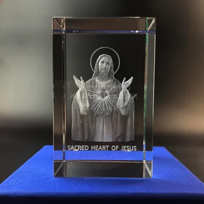 Brilliant Wholesales 3D Laser Crystal Cube with the Church of Jesus Engraved Crystal