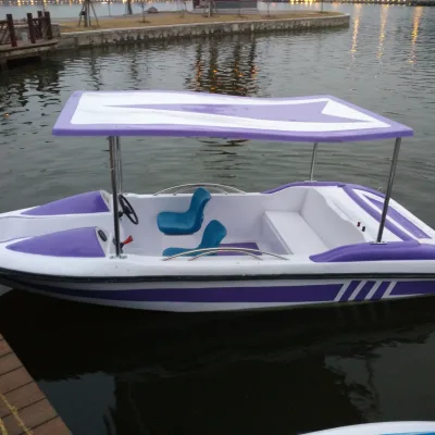 Factory Promotion Water Amusement Equipment Water Bicycle Engine 4-seat Fiberglass Electric Boat Pedal Boat for Sale
