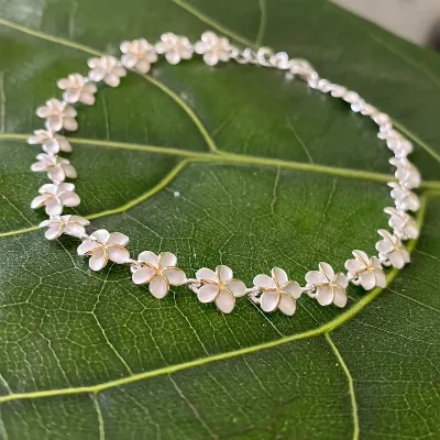 Brand-new Product Factory Supply High Quality Trendy White and Gold Anklets Fashion Accessory Suitable for Ankle Decorations