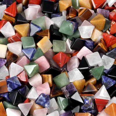 Factory Wholesale 2cm Natural Stone Pyramid Fengshui Healing Meditation Spiritual Crystal Pyramid