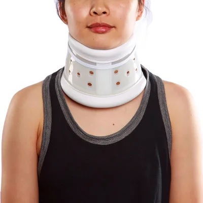 Gangsheng Medical Premium Quality Comfortable Adjustable Hard Plastic Rigid Neck Support Brace Neck Collar Reduce Neck Pain