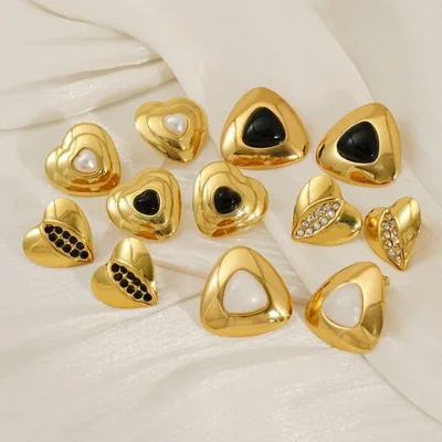 Factory price wholesale stainless steel plated 18K gold fashionable heart ear studs for women