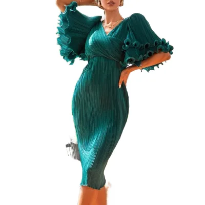 Sexy Elegant Green Plain Dyed Pleated Knee-Length Dress with Ruffled Bell Sleeve and V-Neck for Evening Party Women