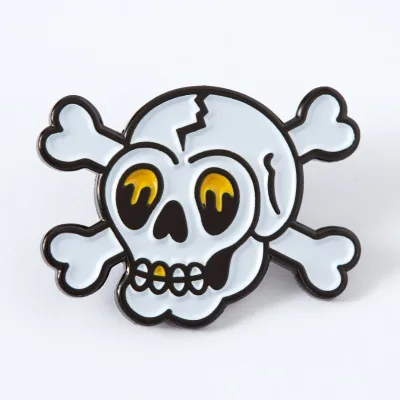 Customized Skull Brooch 316L Stainless Steel Crossbone Enamel Pin Skull Crossbones Tattoo Illustration Pin Badge