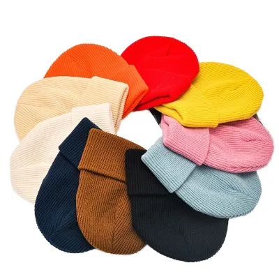 Custom Winter Beanie Knitted Hat with Custom Embroidered Logo Manufacture's Sport Knitted Hat for Skiing