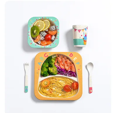 New Style Cartoon Dinnerware 5-Piece Bamboo Fibre Set Toddler Tableware Set