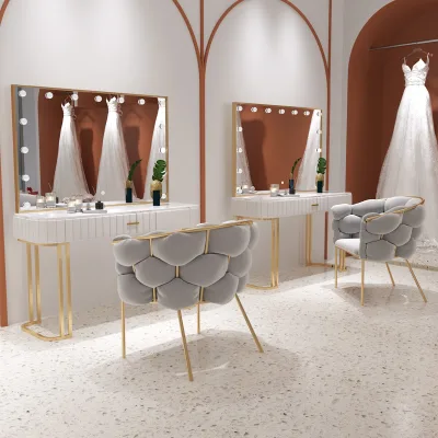 Luxury White Gold Makeup Vanity Table With LED Bulb Mirror Commercial Bridal Studio Wedding Salon Makeup Station