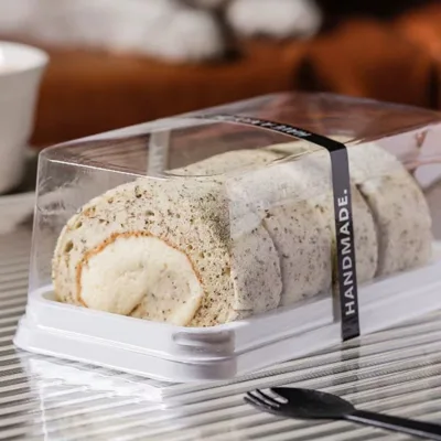 Disposable Rectangular Baking Cake Roll Packaging Boxes Sliced for Roll Baking Ins Transparent PET 0.5mm Thickness