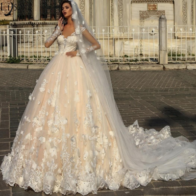 New Arrivals Flower Lace Champagne Colored a Line Wedding Dress Bridal Gown