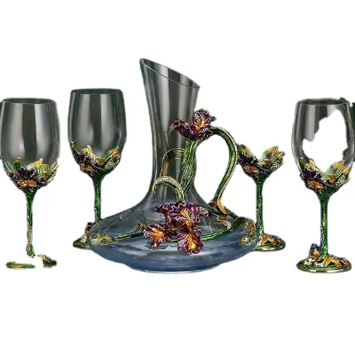 Luxury 1500ml Enamel Wine Decanter with Flower Design Lead-Free Whiskey Glass Decanter for Business Gifts