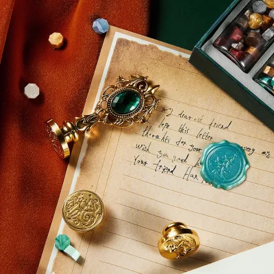 Gift Box Luxury European Metal Stamp Diamond Handle Wax Melting Spoon Wax Beads Vintage Seal Wax Stamp Kit
