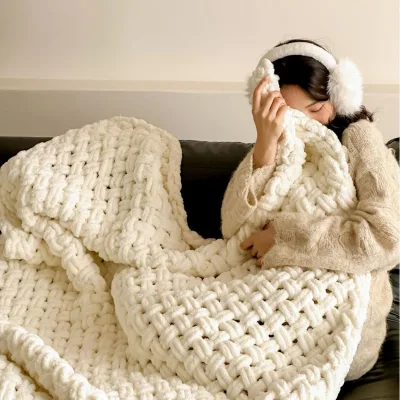 Chunky Knit Throw Blanket Handmade Style Thick Yarn Blanket for Sofa Bed Decor