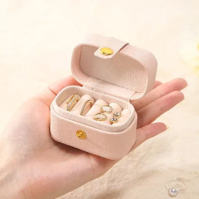 European and American mini ring box, portable stud ears, jewelry , leather , storage , cross-border