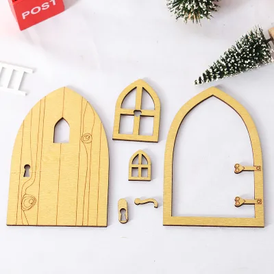 1:12Dollhouse Mini Miniature Fairy Tale Village Cottage with Christmas Decorations Outside the Door Set Model