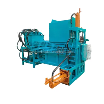 Manufacturer's Best-selling Three-cylinder Hydraulic Silage hay Straw Baler Is Easy to Operate