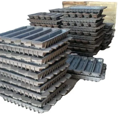 Small Pieces of A7 99.7 A00 Aluminum Ingots Specifications 100*180*800mm Pure Aluminum Ingots for Remelting