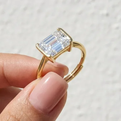 Wholesale Emerald Cut 4ct Moissanite Ring 925 Silver Adjustable Band Women Engagement Wedding Gift D Color VVS Clarity Jewelry