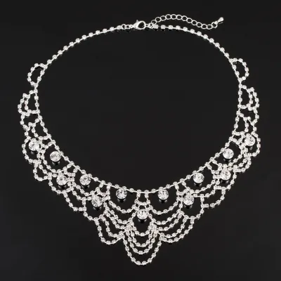 Geometric Crystal Fashion Pendant Necklaces for Women Full Rhinestone Choker for Weddings Parties Gifts