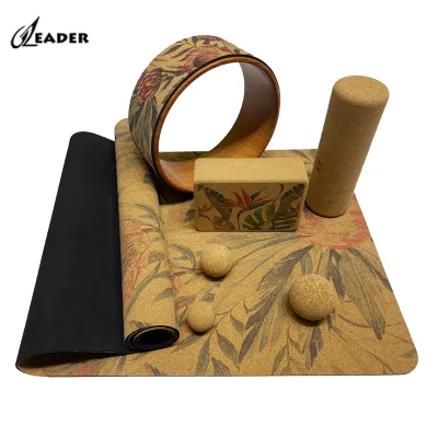 High Quality Cork Yoga Equipment Blocks Straps Accessories Yoga Props and Mats Anti-Bacteria Sweat-Absorb