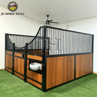 Luxury Horse Stall Box Equestrian Prefabricated Building Materials Maximum Socialization Polyester Powder Coat