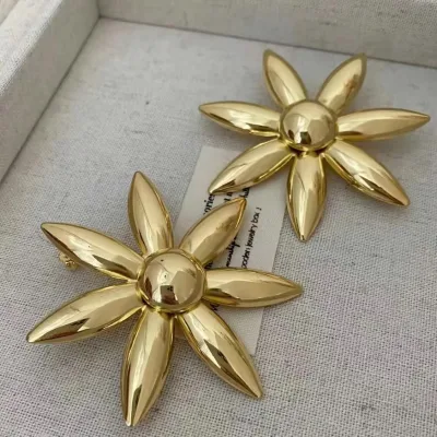 New Arrival Fashion Wholesale Vintage Sunflower Stud Earrings Chunky Metal Earrings