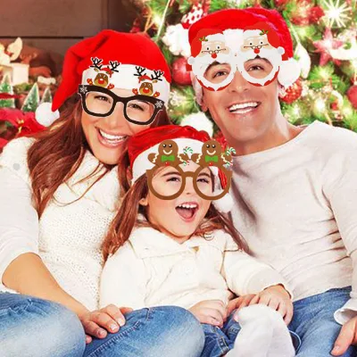Christmas Party Atmosphere Decoration of Snowmen Funny Photography with Paper Masks Glasses Christmas Photo Props