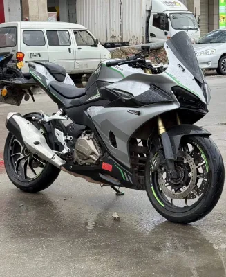 High Performance QJMotor 450cc WaterCooled Parallel Twin Sport Motorbike ABS EFI Slipper Clutch Adult Gasoline Racing Motorcycle