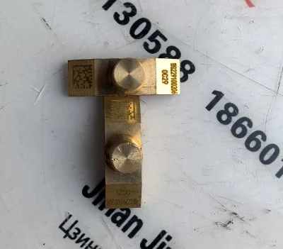 Suitable for Heavy Duty Truck HOWO Shaanxi Automobile Delong Transmission Parts WG2229100206 Transmission Sliding Block