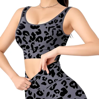 Custom logo Trendy Euro-American Style Sports Yoga Racerback Bra Maximum Support for Running