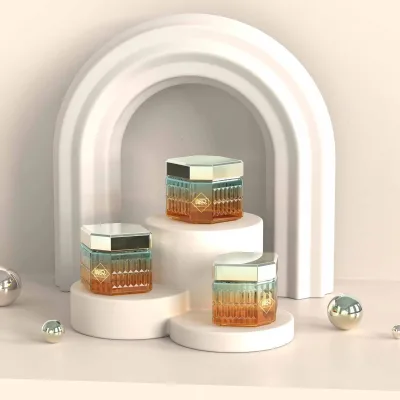 OEM Manufacturer Empty Glass Luxury Oud Arabic Bakhoor Jar Custom Color Multi-Size Hexagon Crown Cap Hot Stamped Scents Jars
