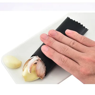 Quick Easy Garlic Peeler Food-Grade Silicone Garlic Skin Remover Tube Dishwasher Safe Manual Kitchen Tool Home Cooking Wireless