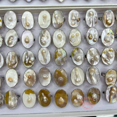 Natural Freshwater Pearl Shell Shaped Ring Irregular Pearl Ring for Men and Women