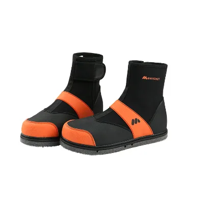 Quick drainage rescue boots