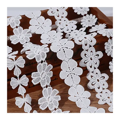 Factory Directly Embroidery Technical Flower Lace Water Soluble Chemical Lace Polyester Lace Trim in Yards