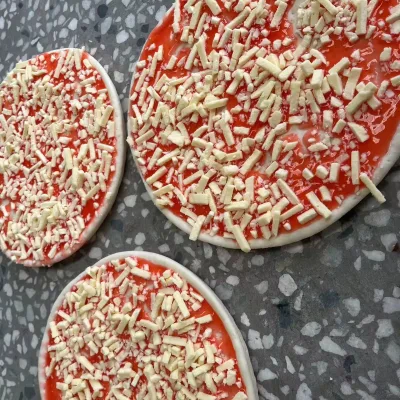 Industrial Pizza Sauce Coating & Cheese Dispensing Machine