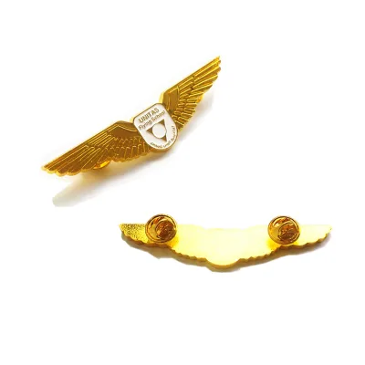 Die Casting Gold Plating Custom Metal Wing Brooch Pins Soft Enamel 3D Badges With Butterfly Clutch Backs