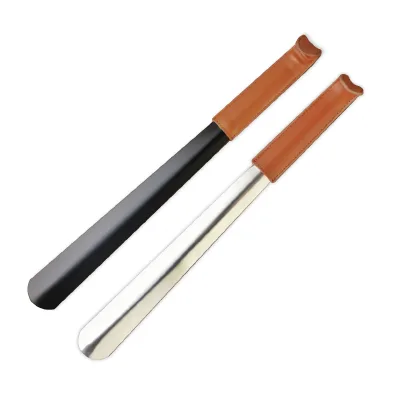 Long Handle Metal Shoe Horn With Leather Handle for Wearing Shoes Stainless Steel Shoehorn Embossed Logo